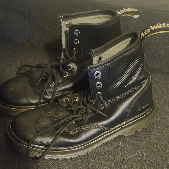 Doc Martens Black Lace-Up Boots - Picture 1 of 4